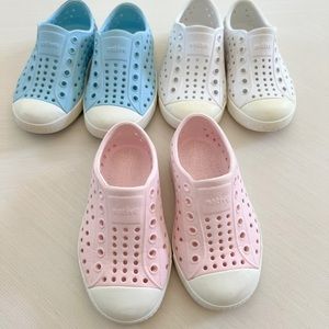 Natives white pink & blue selling as a lot